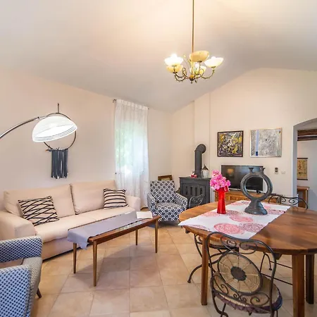度假居 Conventional In With Private Pool *